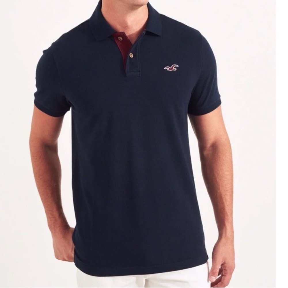 Hollister Men's Dark Blue Polo